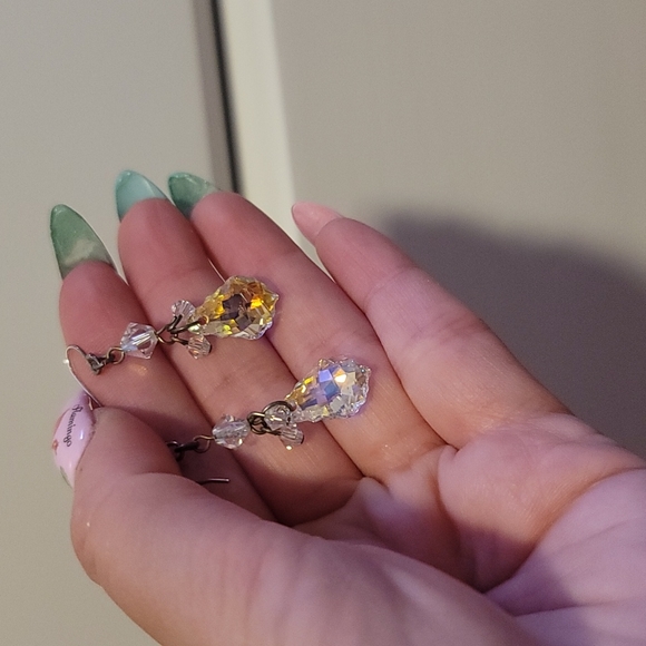 Swarovski Stone Earrings - Picture 3 of 5